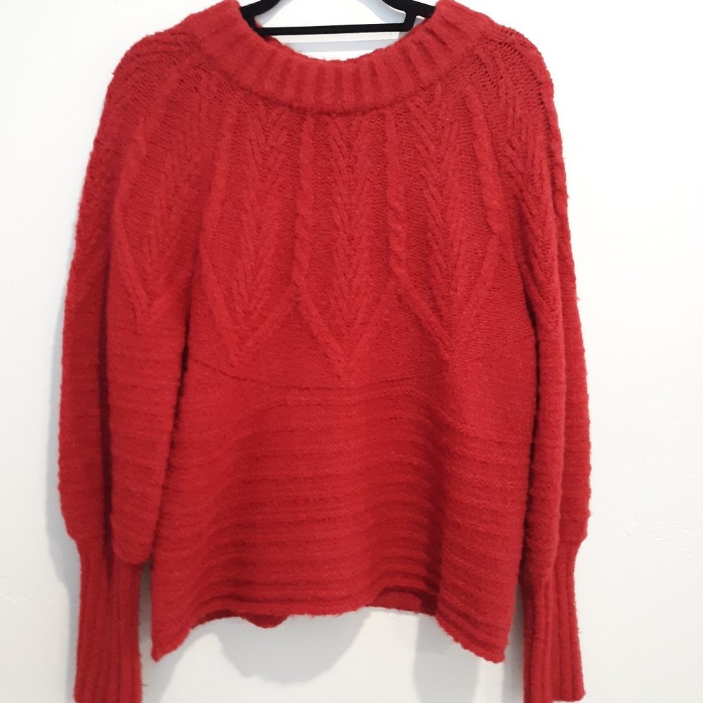 Universal Thread Medium Oversized Red Soft Sweater with Ribbing on Sleeves